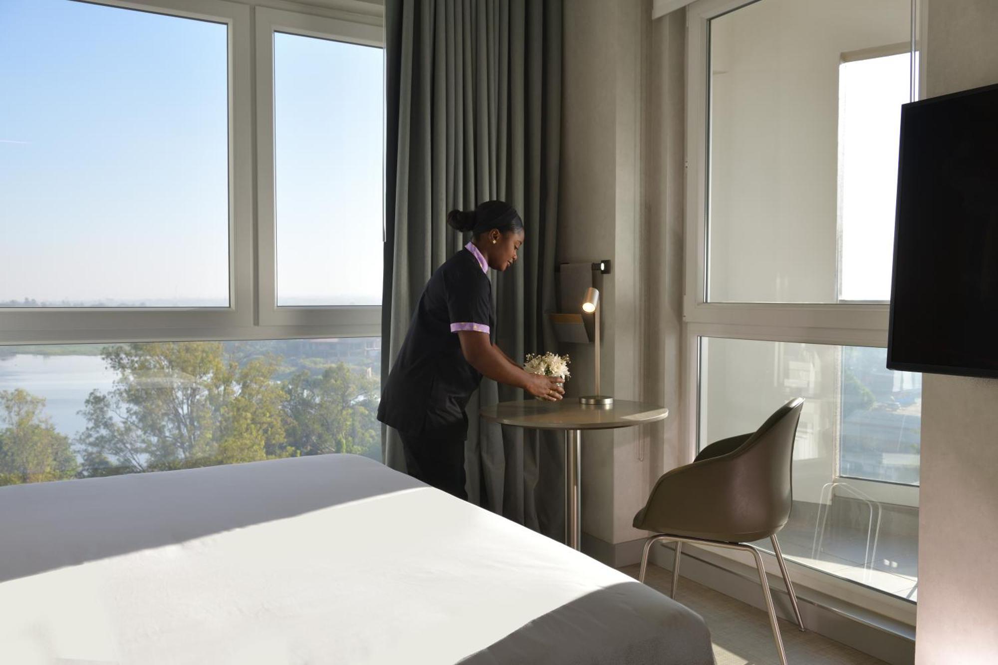 Novotel لوبومباشي المظهر الخارجي الصورة